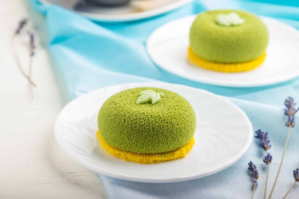 Quelle recette pour une mousse à la fraise sans crème ni sucre pour un dessert estival?